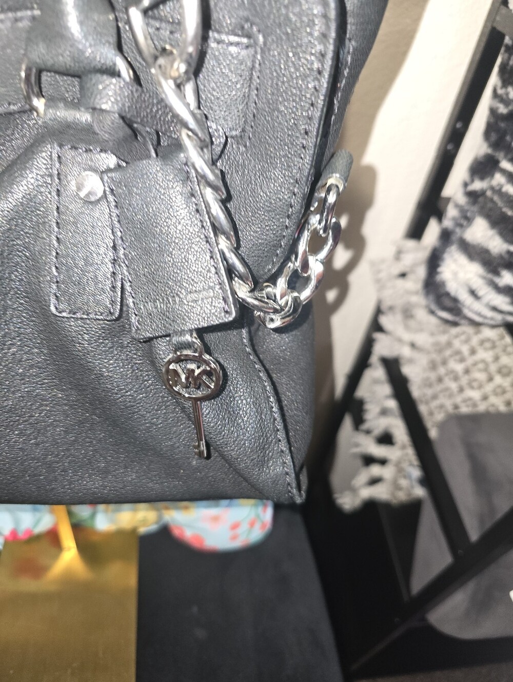 MICHAEL Michael Kors Hamilton East West Satchel In Black Pebbled Leather PLC - Picture 5 of 13